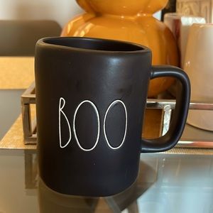 Rae Dunn BOO Halloween mug